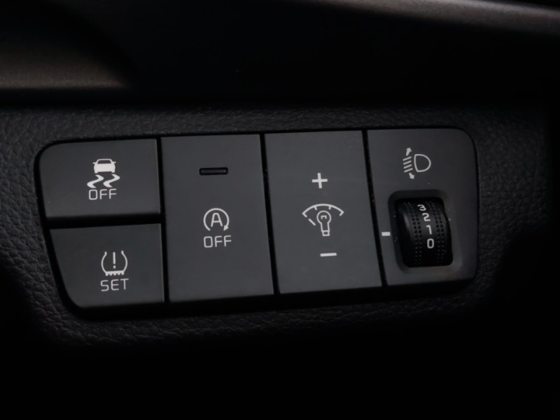 Used Kia Stonic 2022 for sale - 77251681: Photo 16