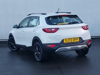 Used Kia Stonic 2022 for sale - 77251681: Photo