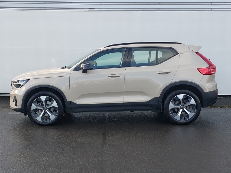 Used Volvo XC40 2024 for sale - 76362150: Photo 4