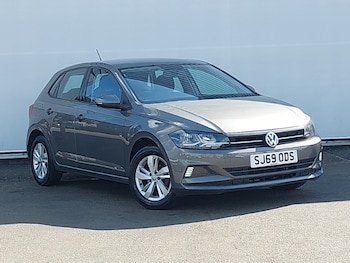 Volkswagen - Polo