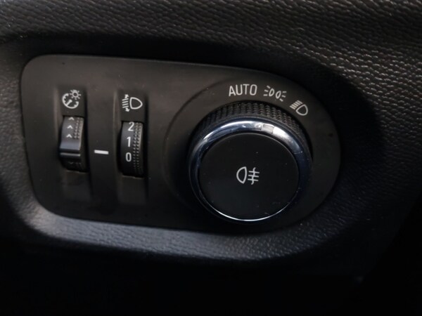 Used Vauxhall Corsa 2022 for sale - 76233703: Photo 17