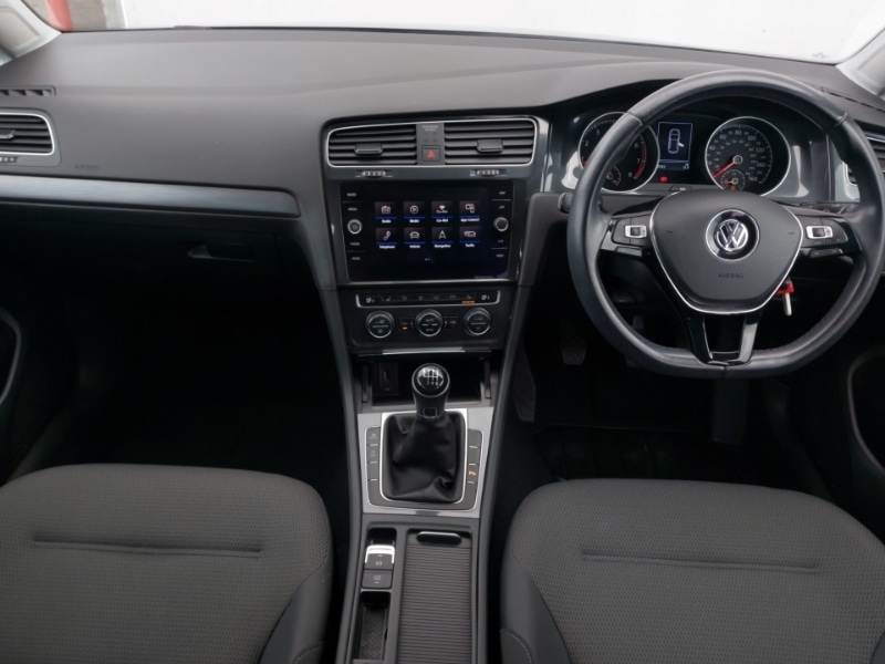 Used Volkswagen Golf 2020 for sale - 76325424: Photo 2