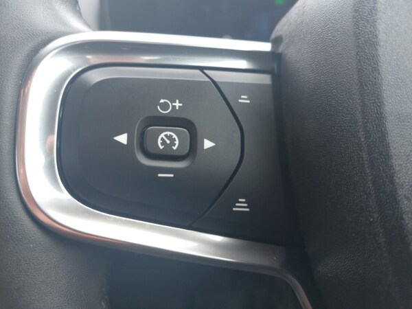 Used Volvo C40 2023 for sale - 75738135: Photo 16