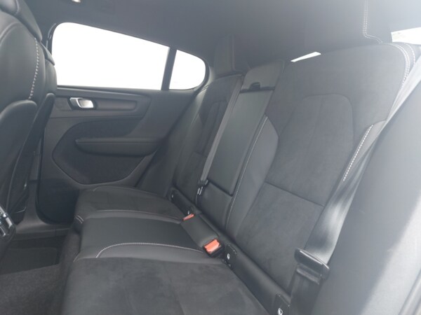 Used Volvo C40 2023 for sale - 75738135: Photo 6