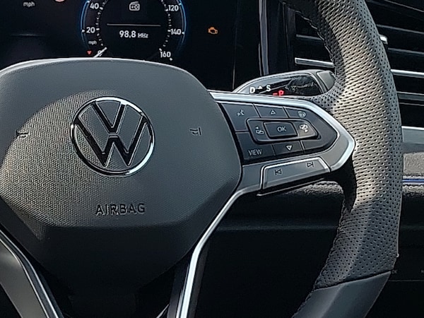 Used Volkswagen Passat 2025 for sale - 75152339: Photo 14