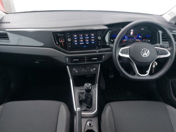 Used Volkswagen Polo 2023 for sale - 76208469: Photo 2
