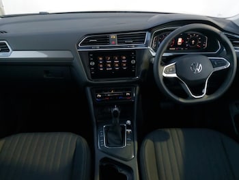 Used Volkswagen Tiguan Allspace 2025 for sale - 77150230: Photo