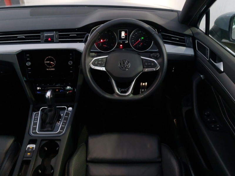 Used Volkswagen Passat 2023 for sale - 77047417: Photo 11