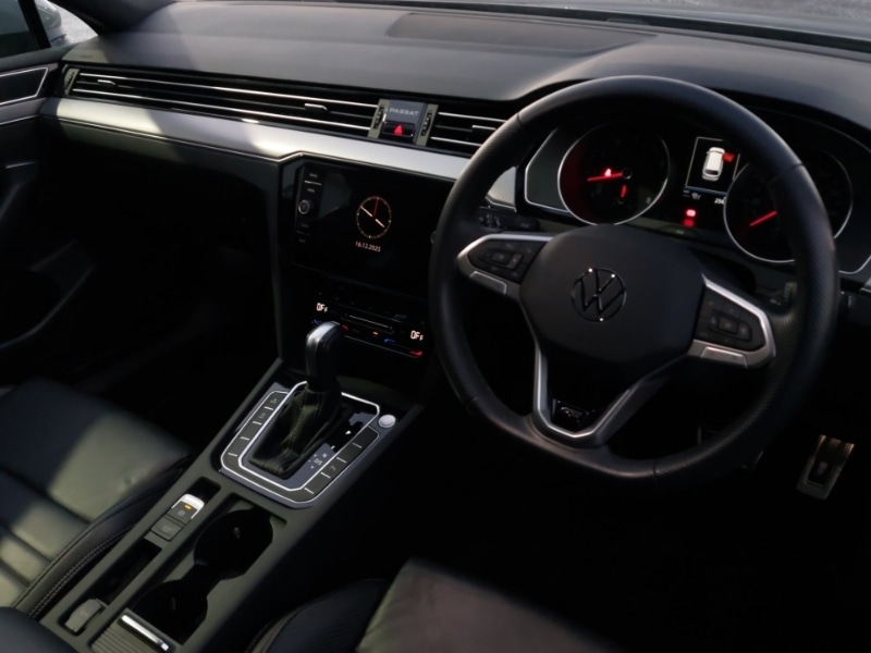 Used Volkswagen Passat 2023 for sale - 77047417: Photo 13