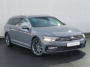 Used Volkswagen Passat 2023 for sale - 77047417: Photo