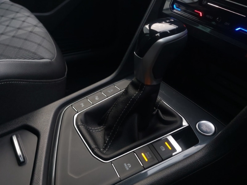 Used Volkswagen Tiguan 2023 for sale - 77028452: Photo 15