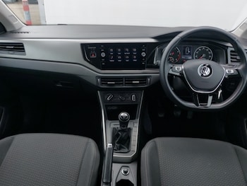 Used Volkswagen Polo 2019 for sale - 79513526: Photo