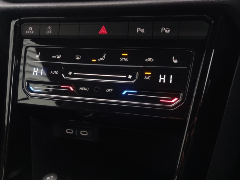 Used Volkswagen T-Roc 2025 for sale - 76583631: Photo 17