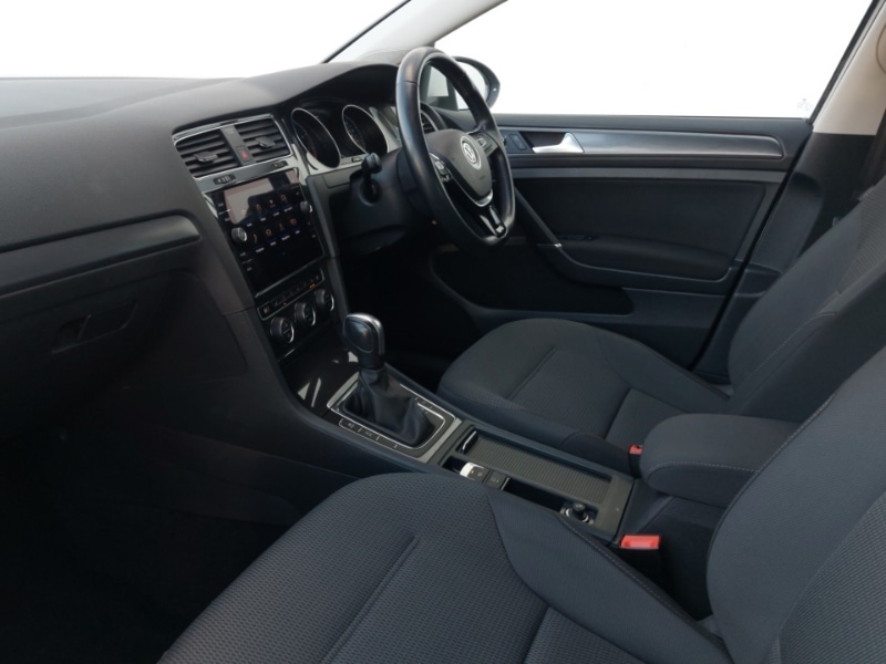 Used Volkswagen Golf 2019 for sale - 76800032: Photo 5