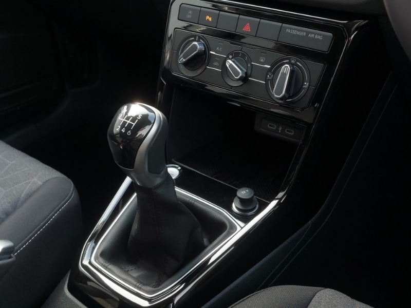 Used Volkswagen T-Cross 2024 for sale - 77118985: Photo 15