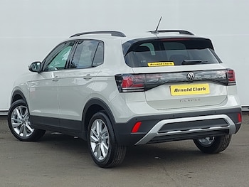 Used Volkswagen T-Cross 2024 for sale - 77118985: Photo