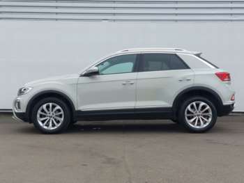 Used Volkswagen T-Roc 2023 for sale - 75197795: Photo