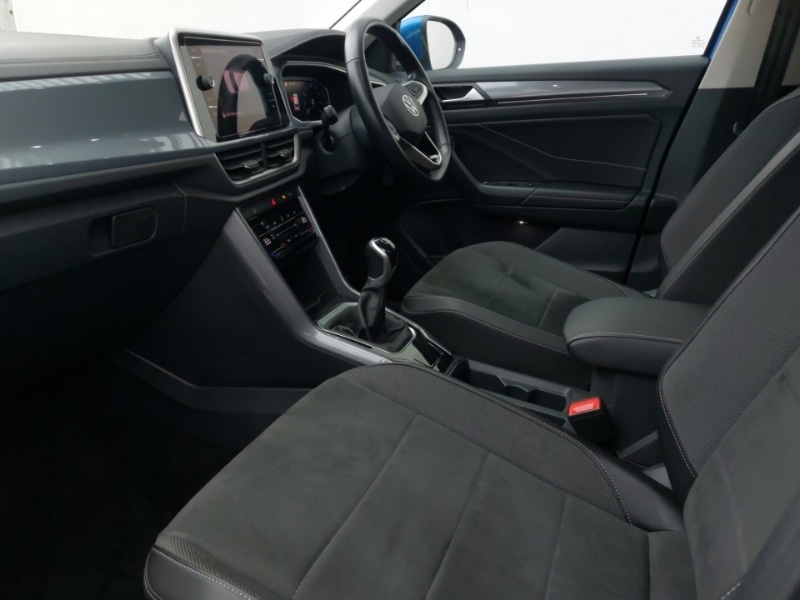 Used Volkswagen T-Roc 2023 for sale - 77265413: Photo 5