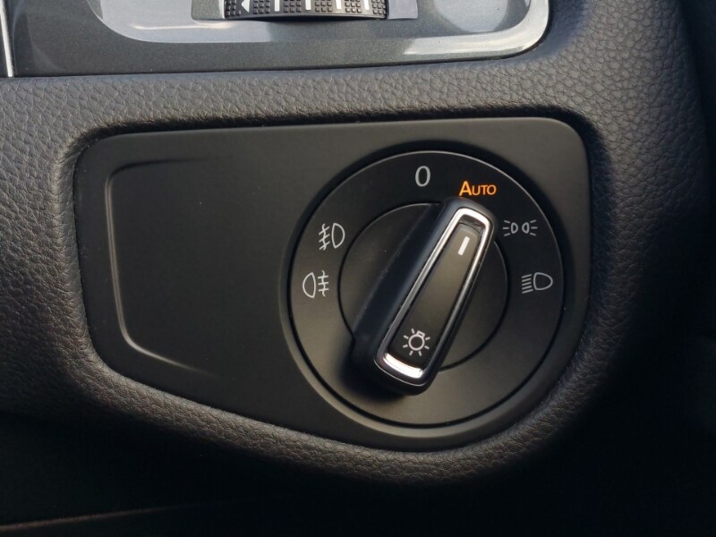 Used Volkswagen Golf 2019 for sale - 78178407: Photo 18