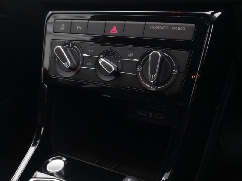 Used Volkswagen T-Cross 2025 for sale - 76450925: Photo 15