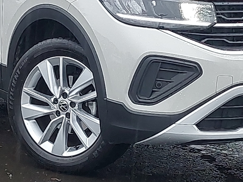 Used Volkswagen T-Cross 2025 for sale - 76450925: Photo 9