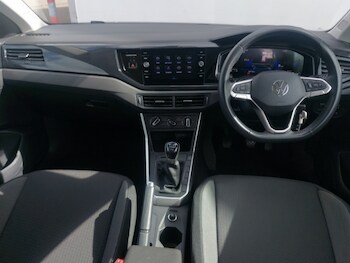 Used Volkswagen Polo 2023 for sale - 78480324: Photo