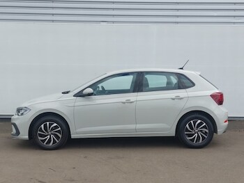 Used Volkswagen Polo 2023 for sale - 78480324: Photo