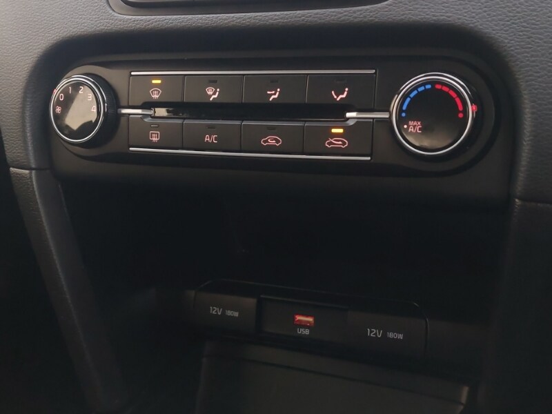 Used Kia XCeed 2022 for sale - 76533536: Photo 17