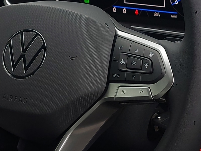 Used Volkswagen T-Roc 2025 for sale - 76648543: Photo 13