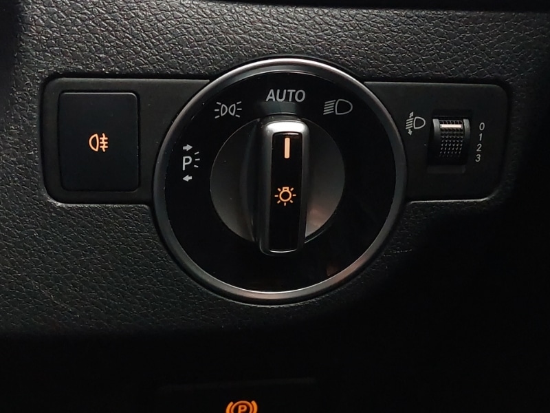 Used Mercedes-Benz CLA 2018 for sale - 76880125: Photo 16