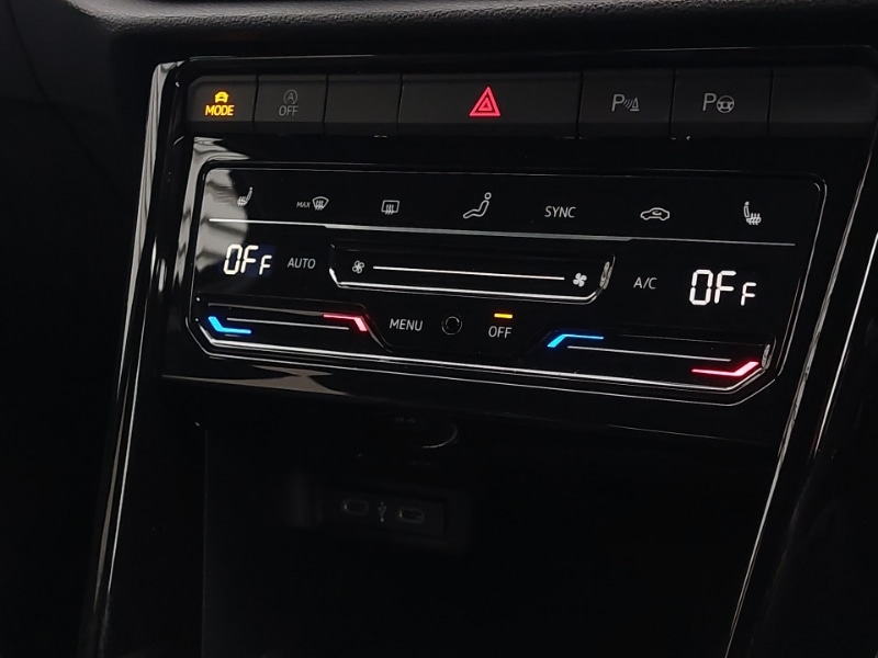 Used Volkswagen T-Roc 2025 for sale - 77418923: Photo 16