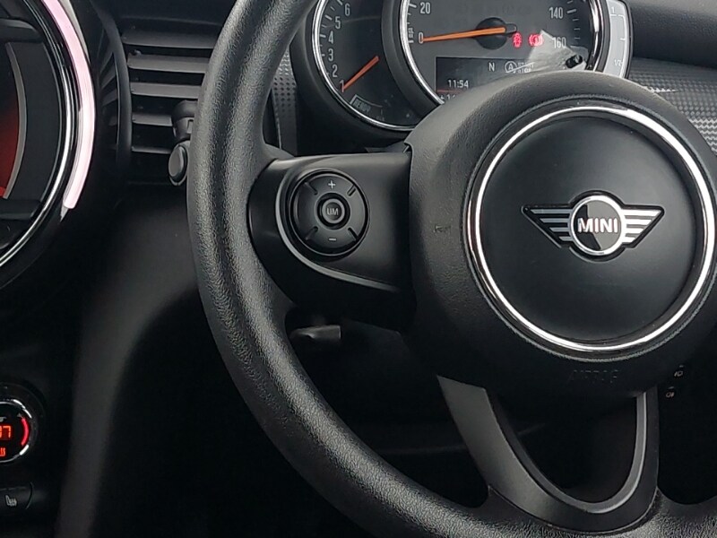 Used MINI Hatch 2019 for sale - 78041038: Photo 10