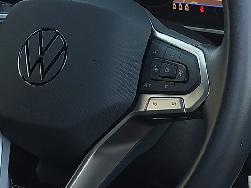 Used Volkswagen T-Roc 2023 for sale - 77105430: Photo 13