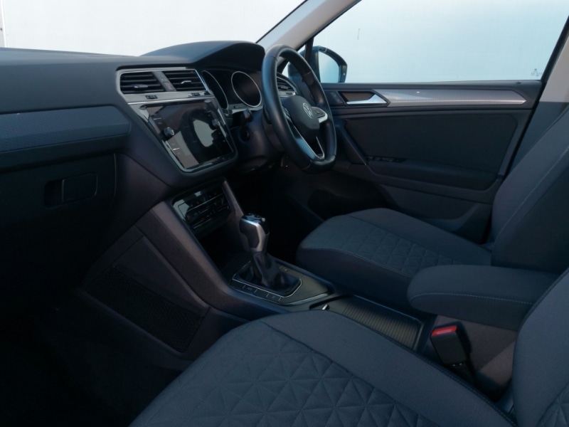 Used Volkswagen Tiguan 2022 for sale - 76602389: Photo 5