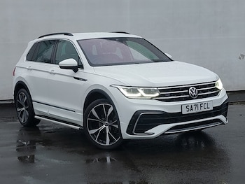 2021 - 2.0 TDI R-Line 5dr DSG
