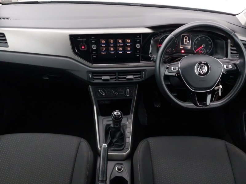 Used Volkswagen Polo 2019 for sale - 76987323: Photo 2