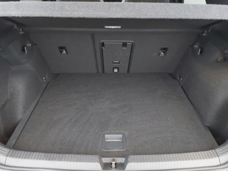 Used Volkswagen Golf 2020 for sale - 76906702: Photo 8