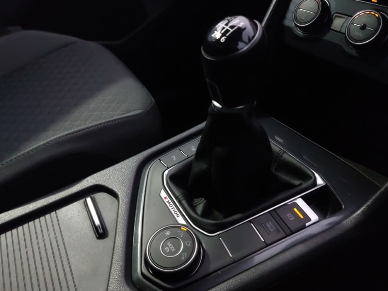 Used Volkswagen Tiguan 2018 for sale - 77008593: Photo 14