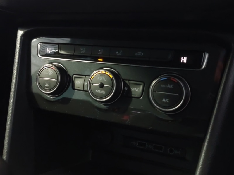 Used Volkswagen Tiguan 2018 for sale - 77008593: Photo 15