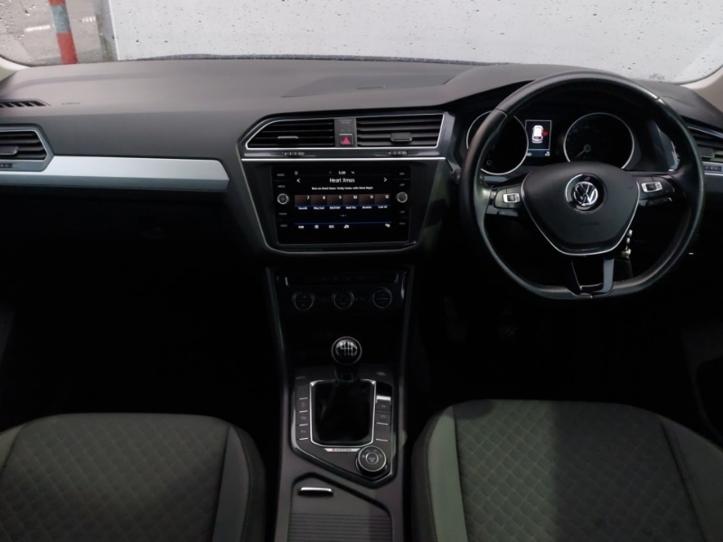 Used Volkswagen Tiguan 2018 for sale - 77008593: Photo 2