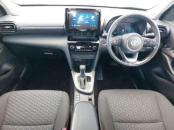 Used Toyota Yaris Cross 2024 for sale - 74775944: Photo