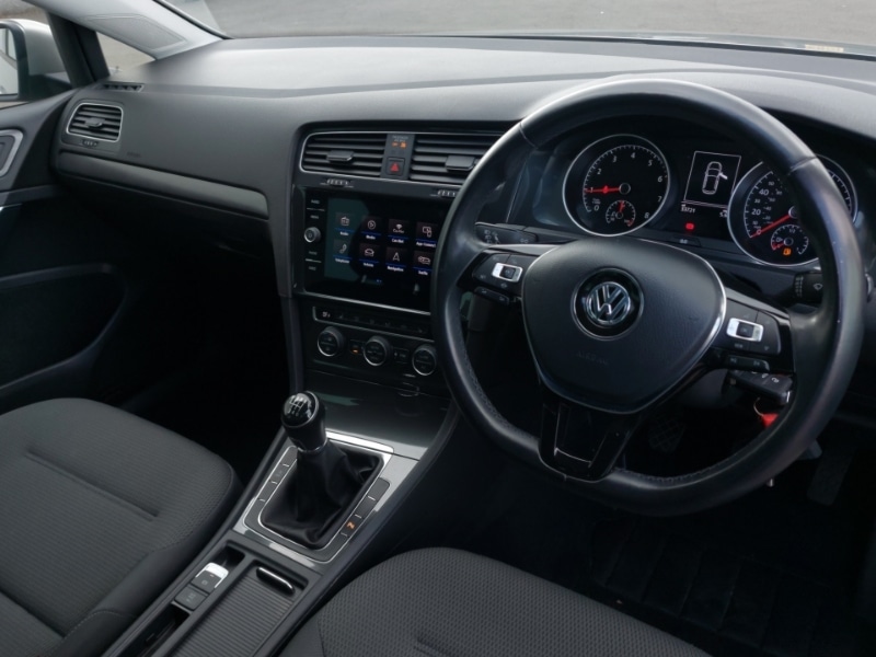 Used Volkswagen Golf 2019 for sale - 76695923: Photo 12