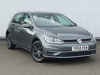 Used Volkswagen Golf 2018 for sale - 79612290: Photo