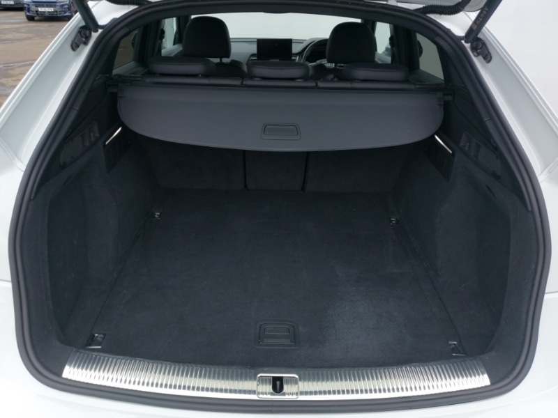 Used Audi Q5 2022 for sale - 77852403: Photo 8