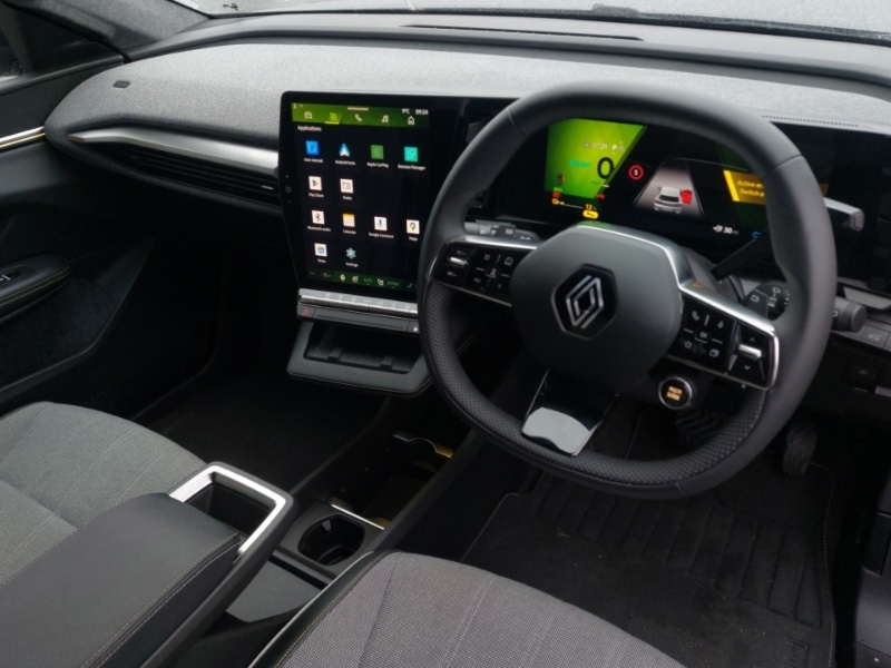 Used Renault Scenic E-Tech 2024 for sale - 76456039: Photo 13