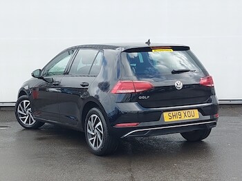 Used Volkswagen Golf 2019 for sale - 78033185: Photo