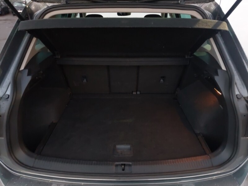 Used Volkswagen Tiguan 2019 for sale - 77209235: Photo 8