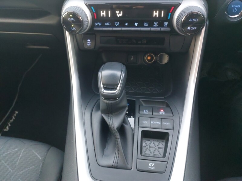 Used Toyota RAV4 2021 for sale - 76695908: Photo 16