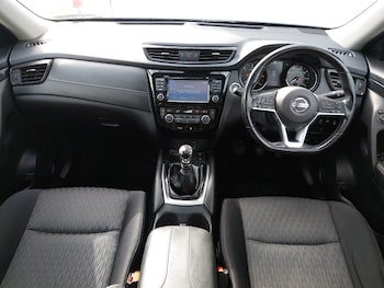 Used Nissan X-Trail 2018 for sale - 79513534: Photo