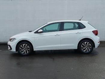 Used Volkswagen Polo 2022 for sale - 77273394: Photo